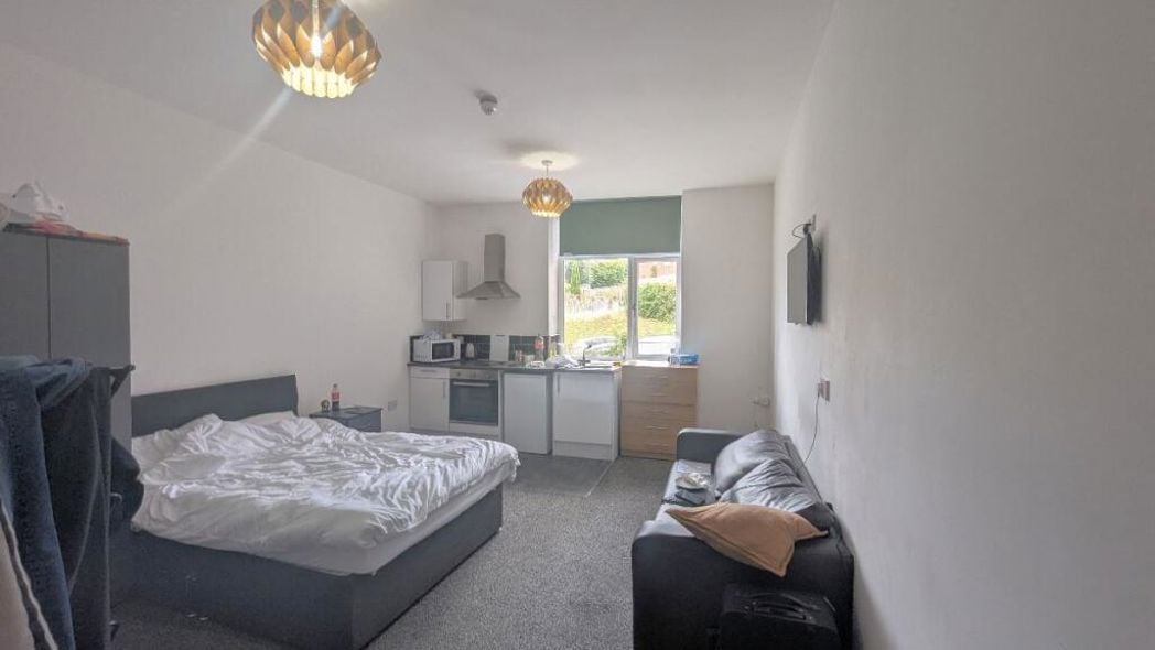 Flat 2 - Swallow Hill Works, Leeds, West Yorkshire, LS12 4QG