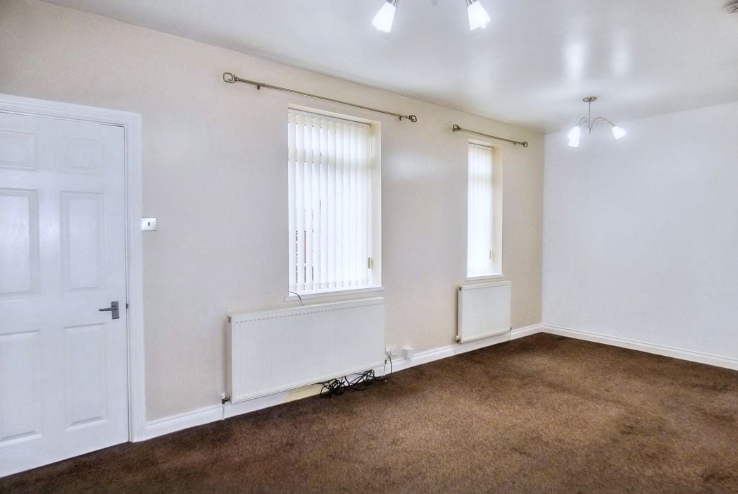 Property image 6 of 10