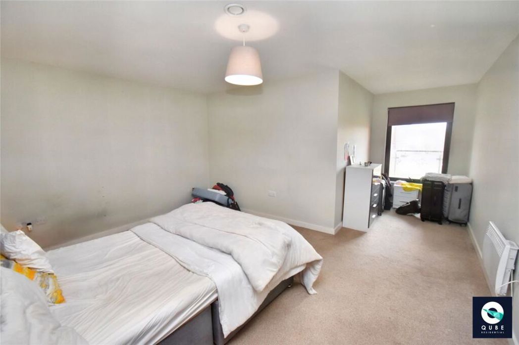 Property image 6 of 9