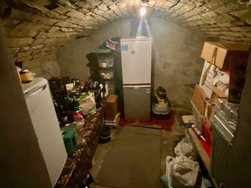 Property image 7 of 23