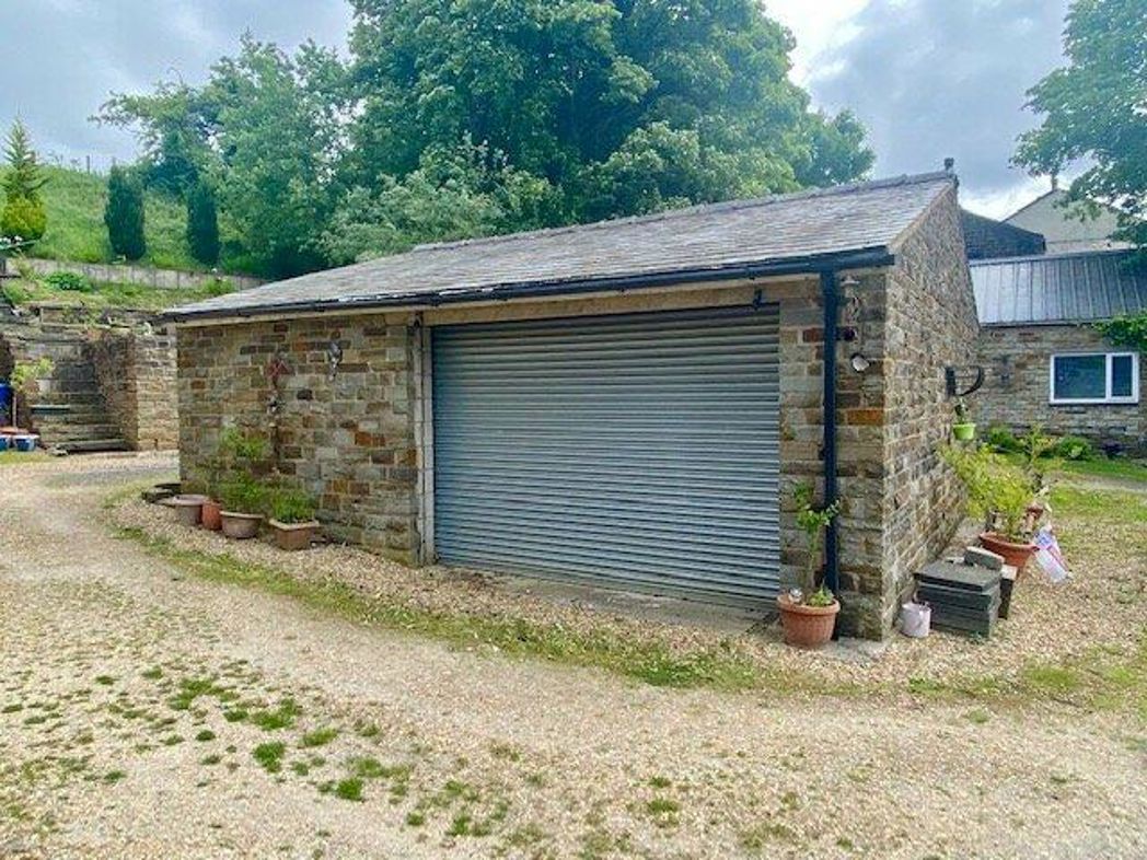 Property image 21 of 23