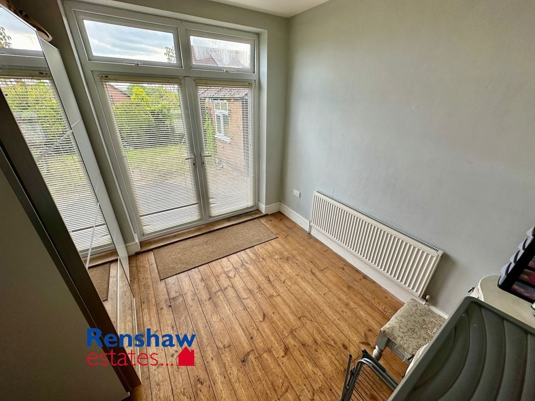 Property image 11 of 17
