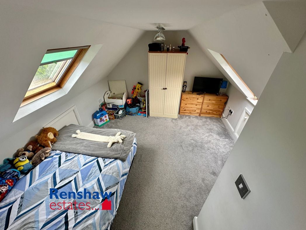 Property image 13 of 17