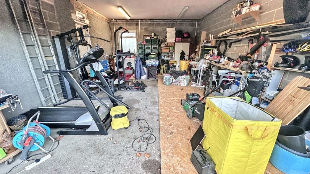 Property image 31 of 34