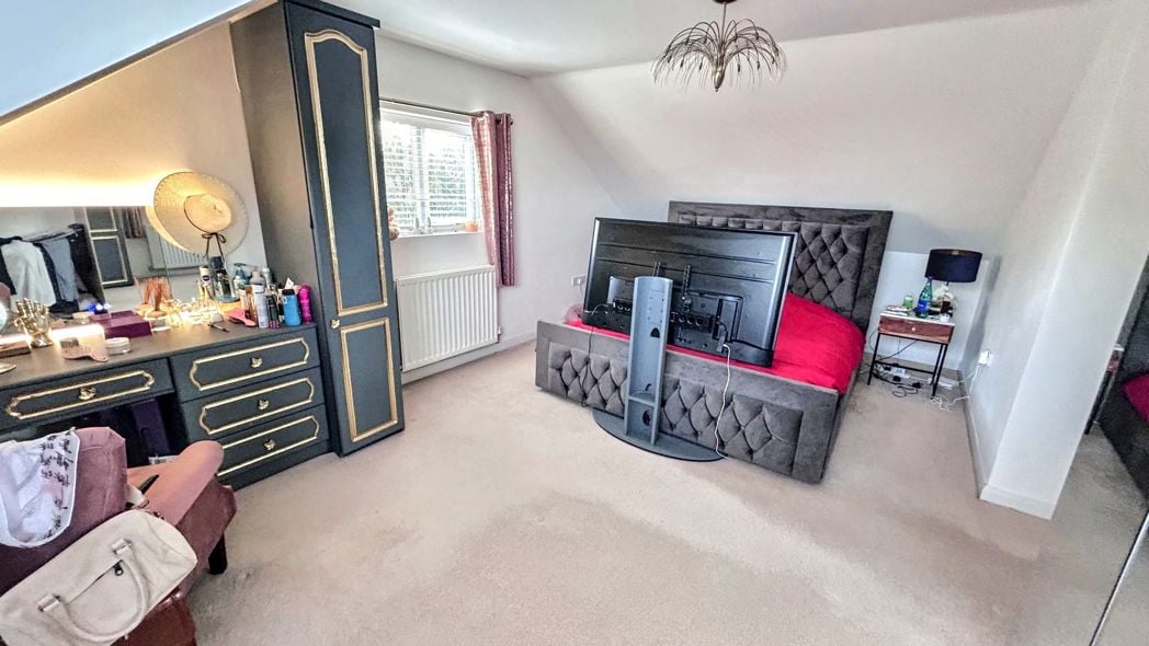 Property image 22 of 34