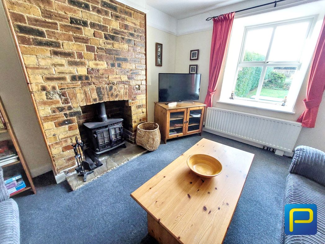 Property image 2 of 25