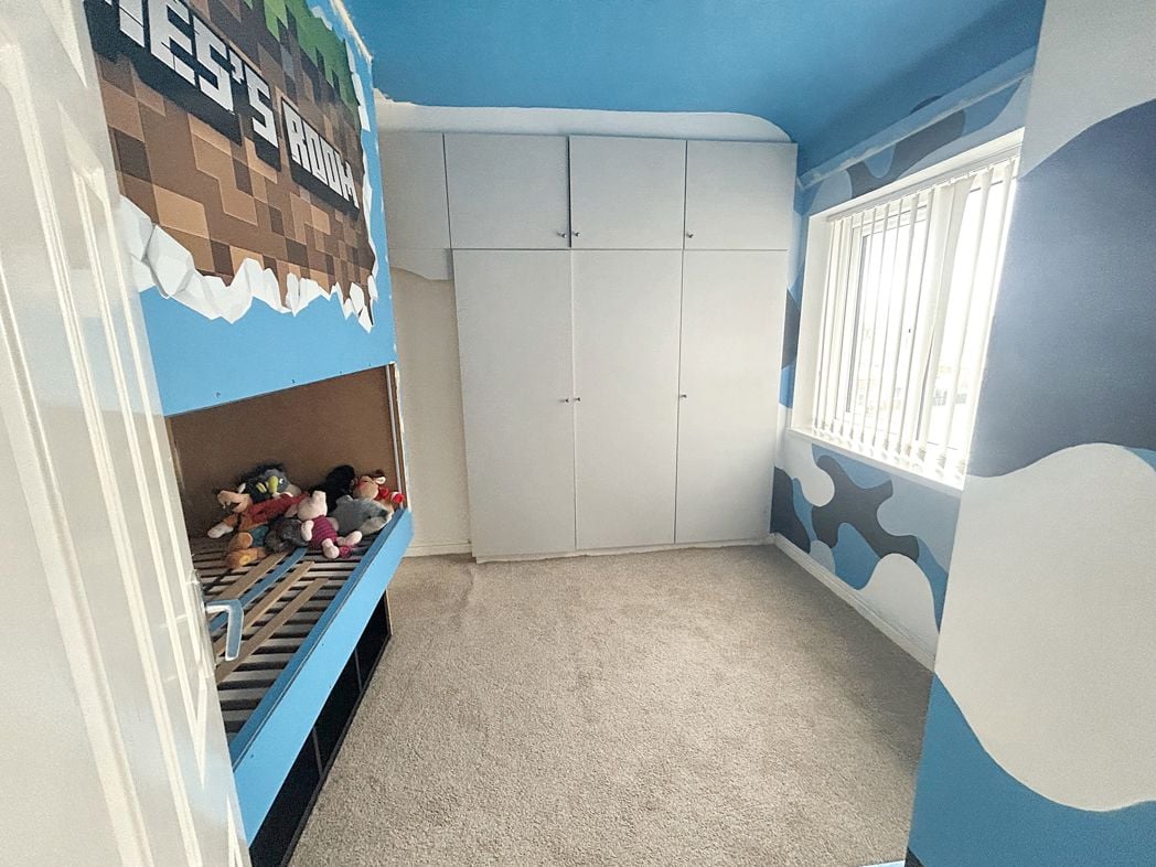 Property image 9 of 13