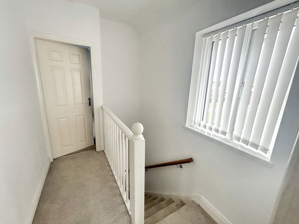 Property image 6 of 13