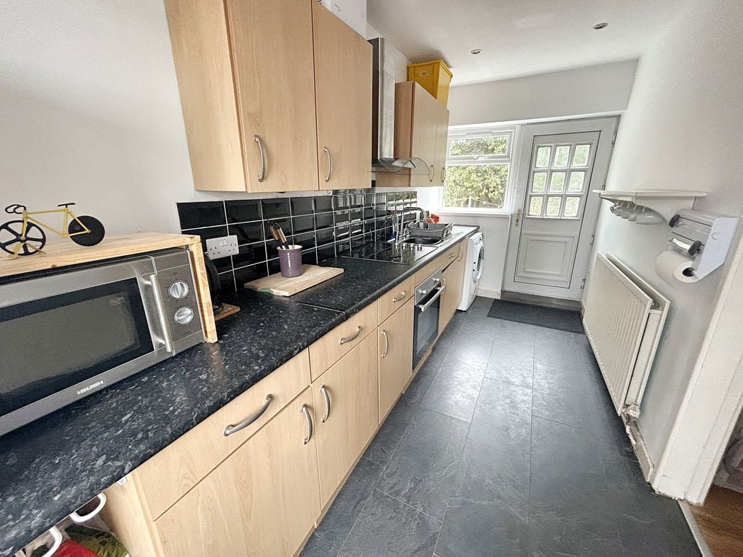 Property image 4 of 13