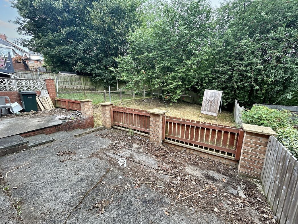 Property image 11 of 13