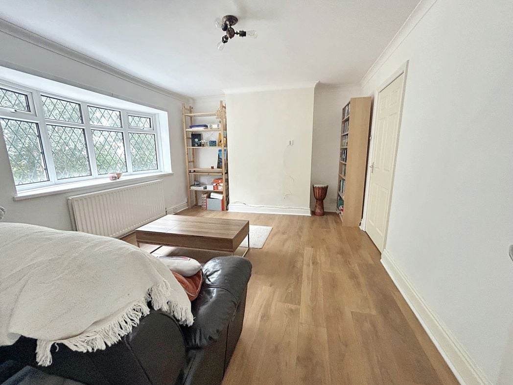 Property image 2 of 13