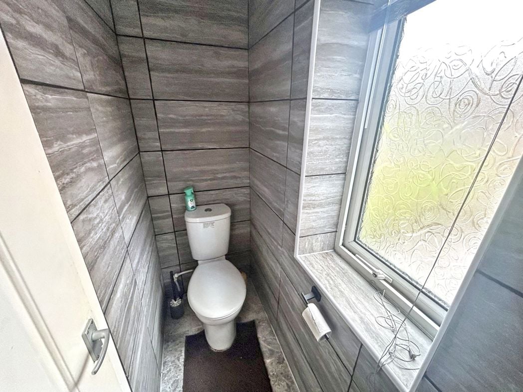 Property image 7 of 13