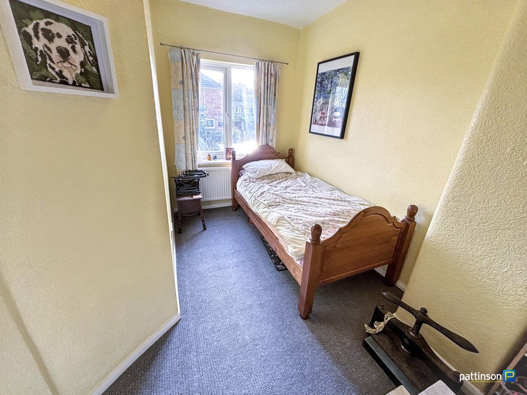 Property image 12 of 18