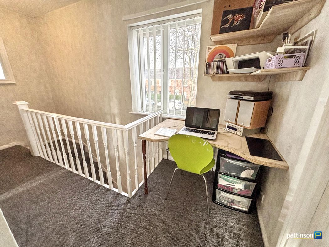 Property image 11 of 18