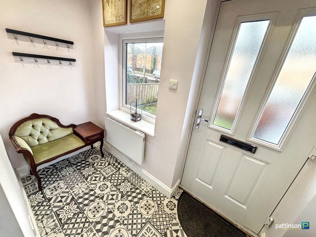 Property image 4 of 18