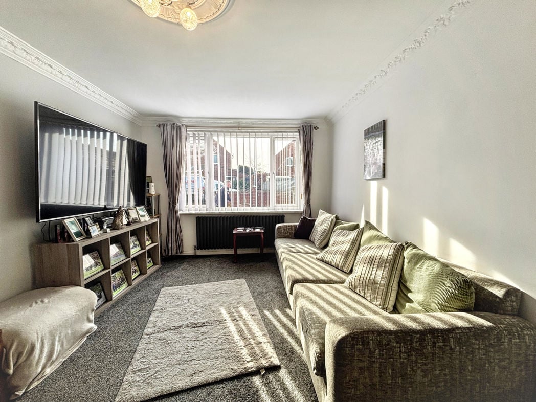 Property image 2 of 15