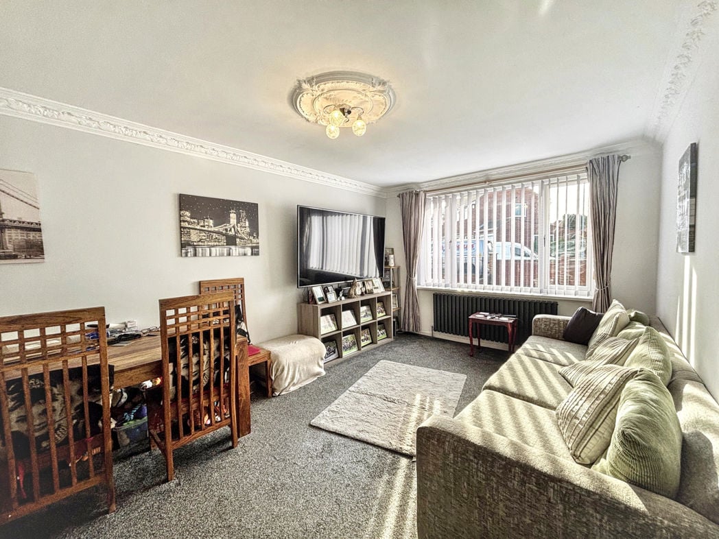 Property image 4 of 15