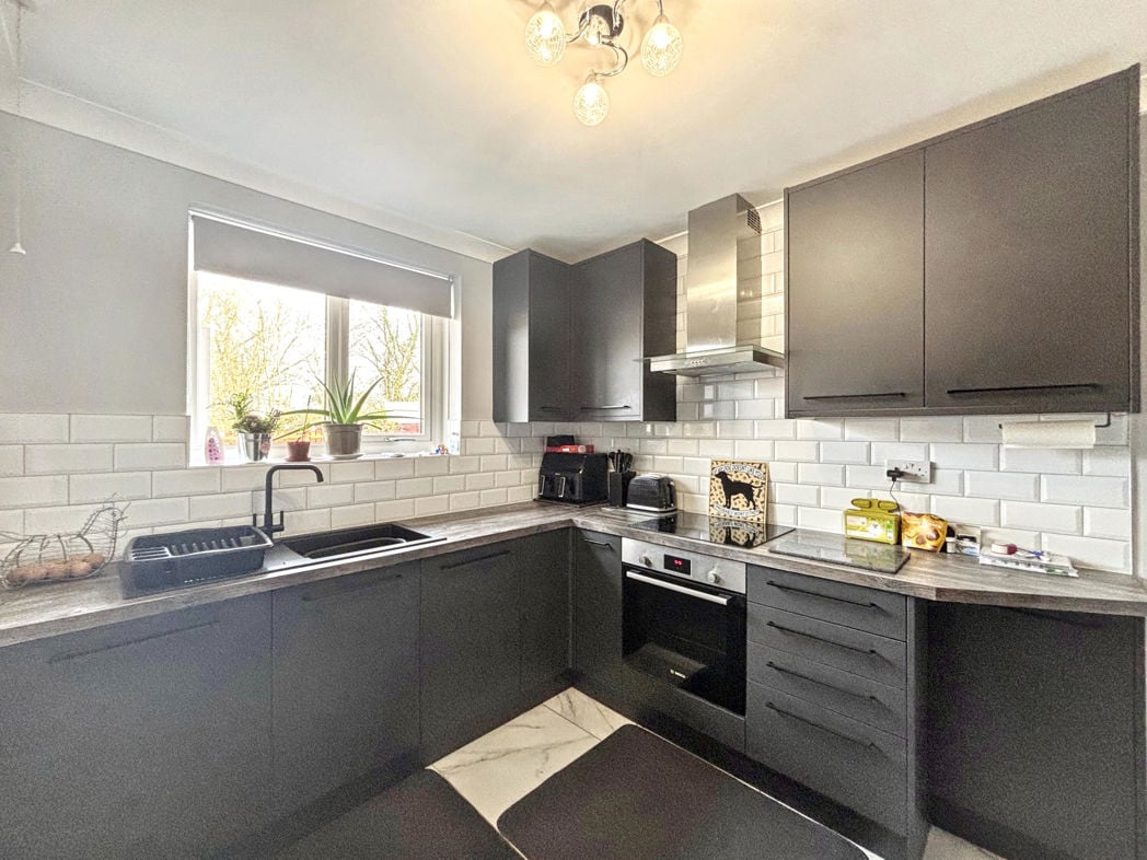 Property image 6 of 15