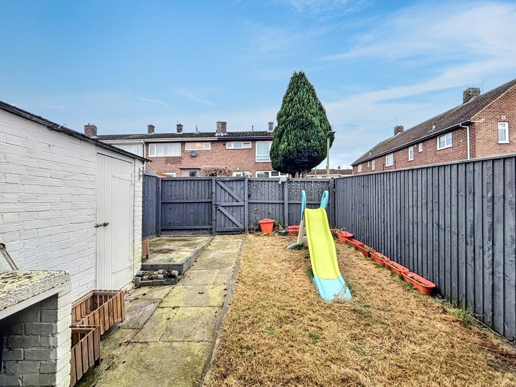 Property image 16 of 18
