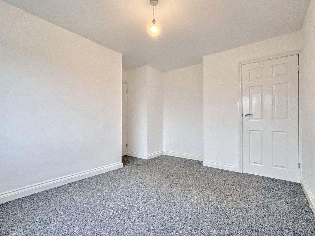 Property image 10 of 18
