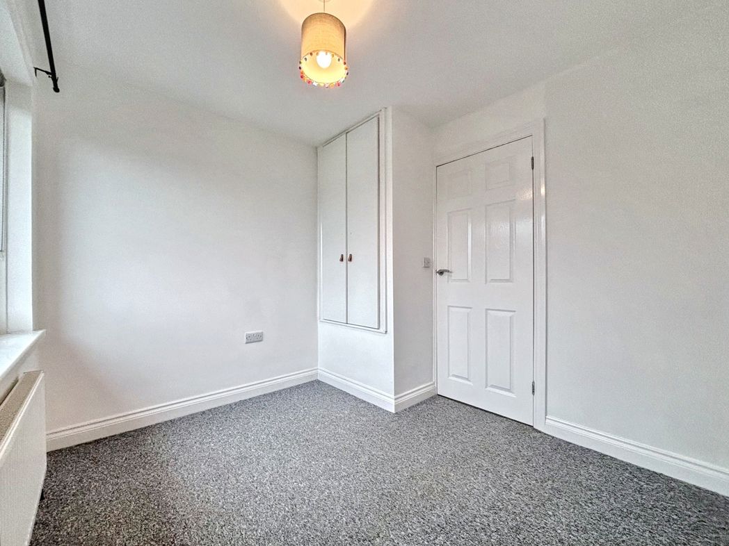 Property image 14 of 18