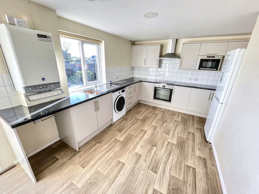 Property image 4 of 10