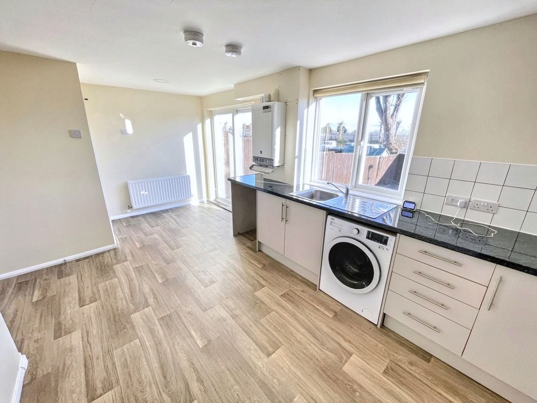 Property image 5 of 10