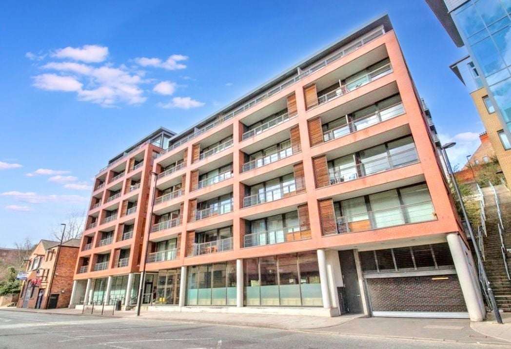 Property image 1 of 11