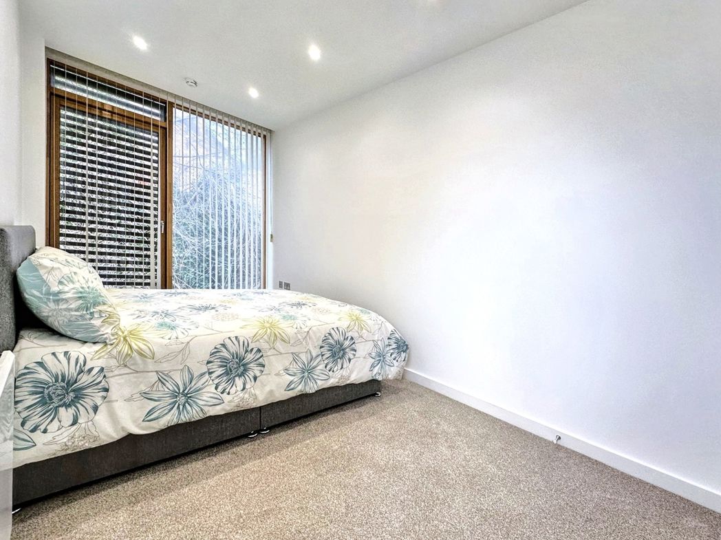 Property image 7 of 11