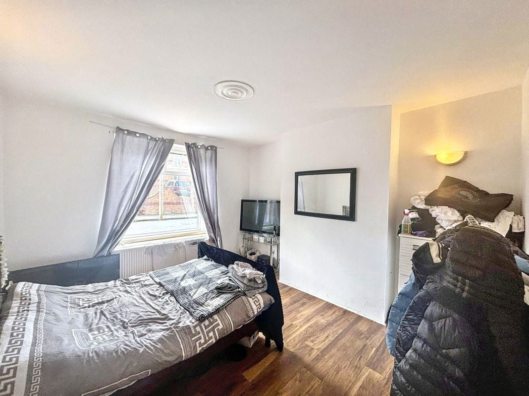 Property image 6 of 7
