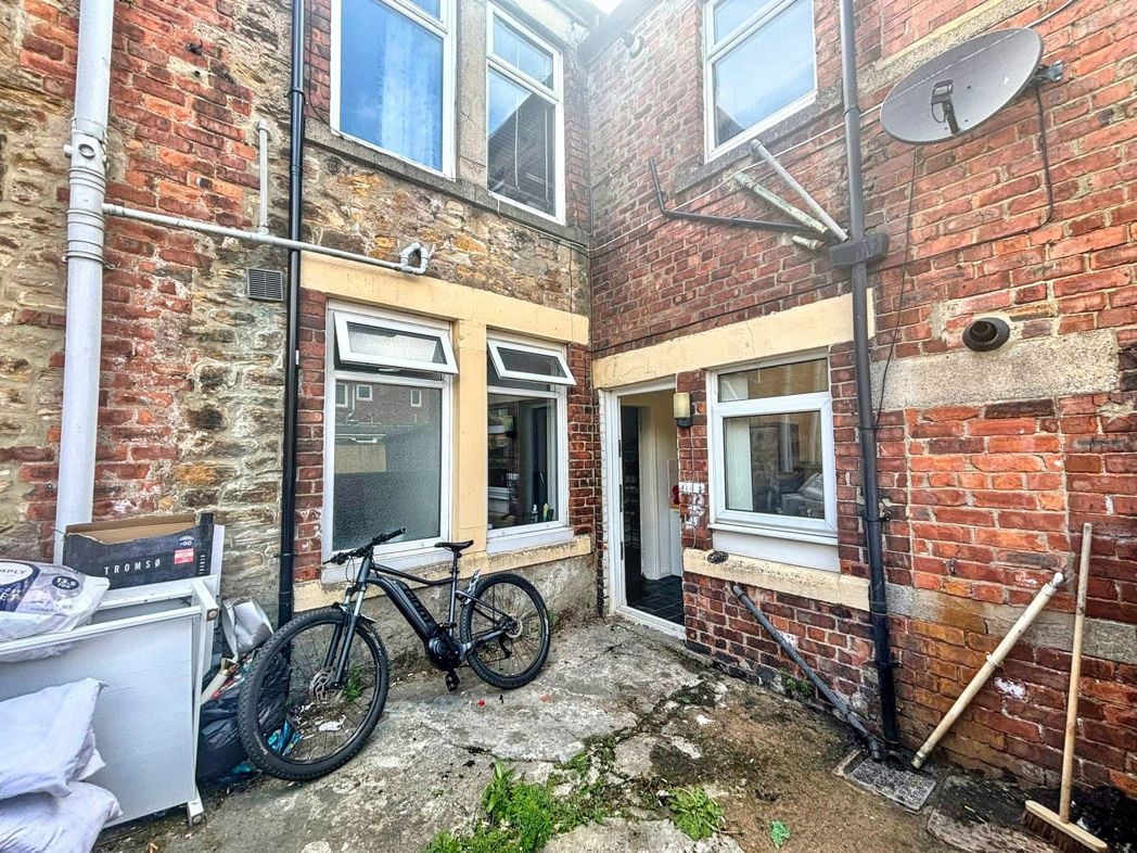 Property image 7 of 7