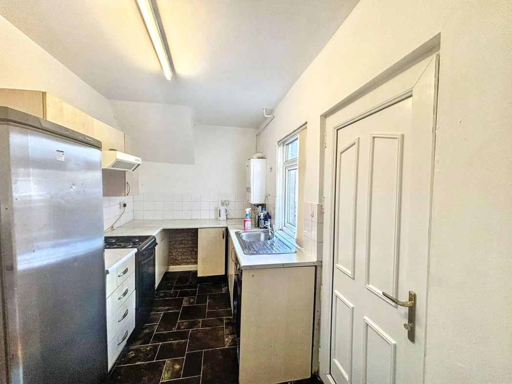 Property image 4 of 7
