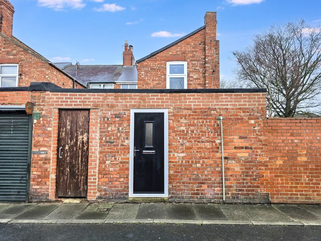 Property image 31 of 39