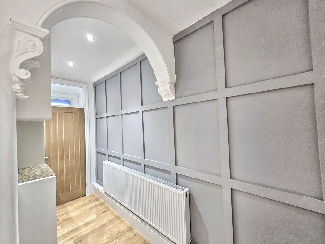 Property image 5 of 39