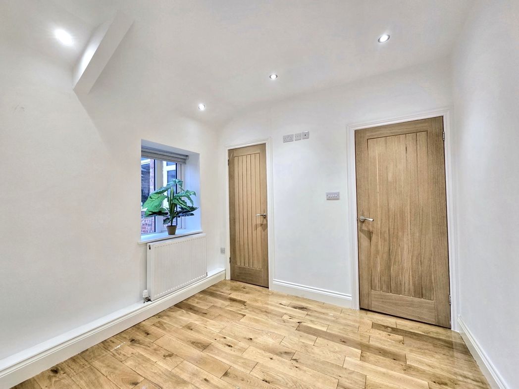 Property image 24 of 39