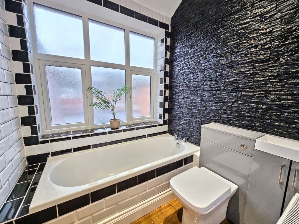 Property image 22 of 39