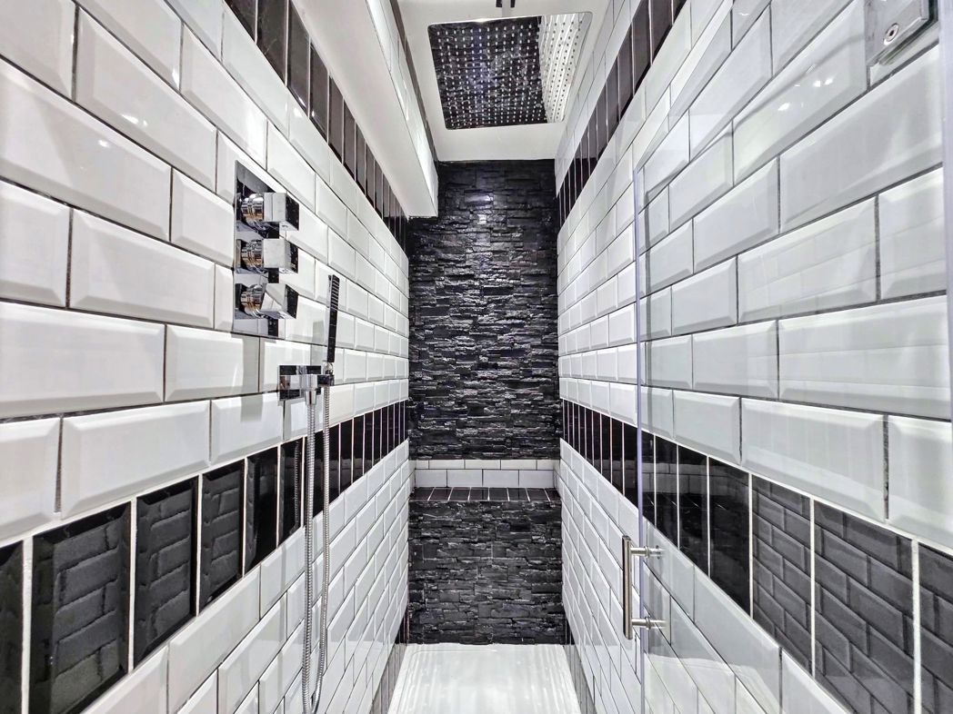 Property image 20 of 39