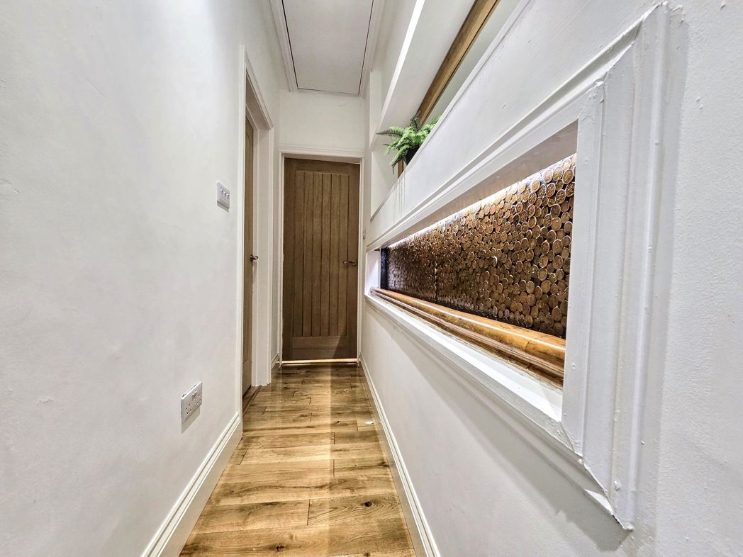 Property image 14 of 39