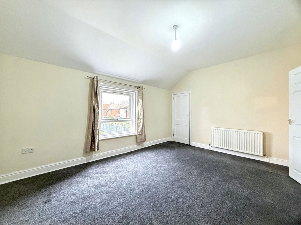 Property image 12 of 16