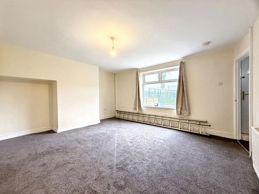 Property image 3 of 16