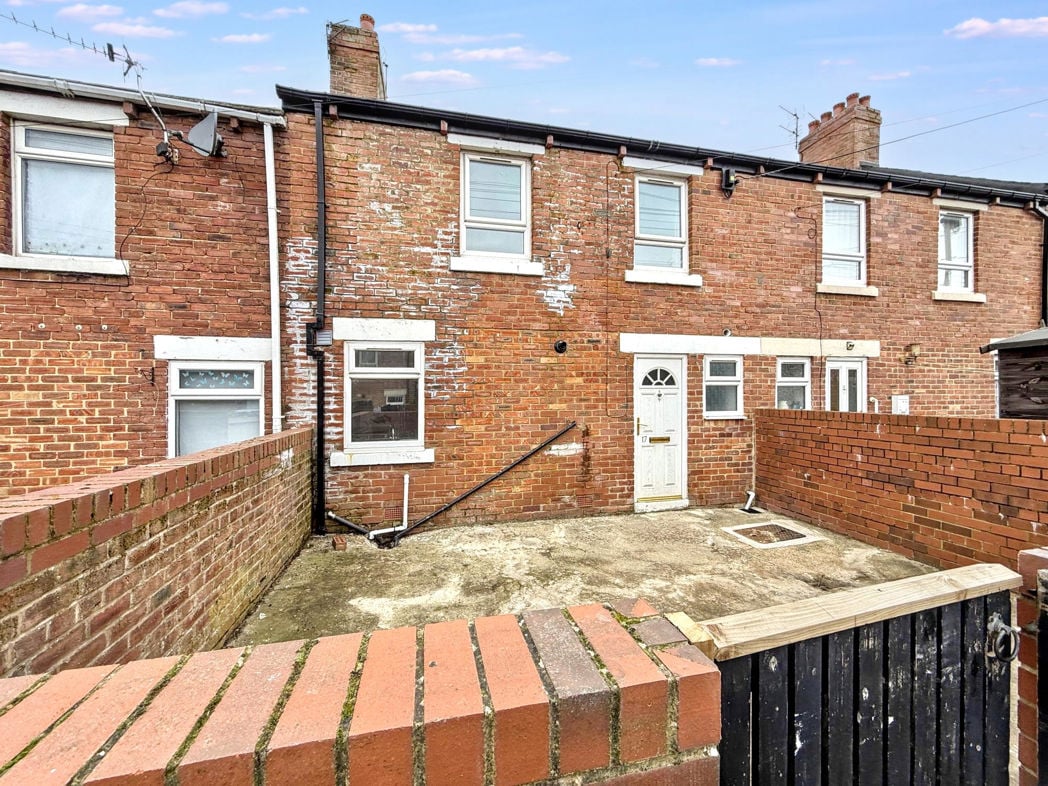 Property image 15 of 16