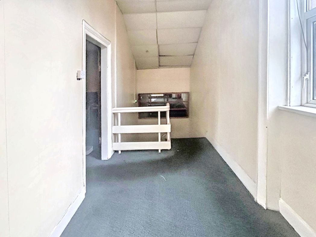 Property image 4 of 7