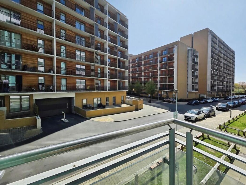 Property image 5 of 8