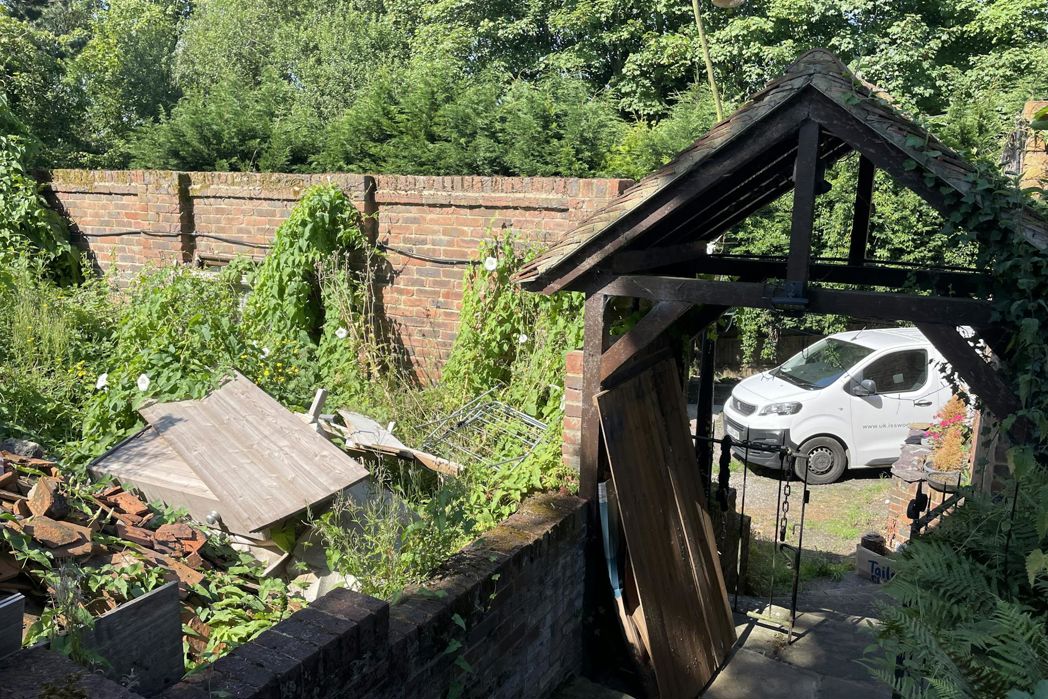 Property image 3 of 31