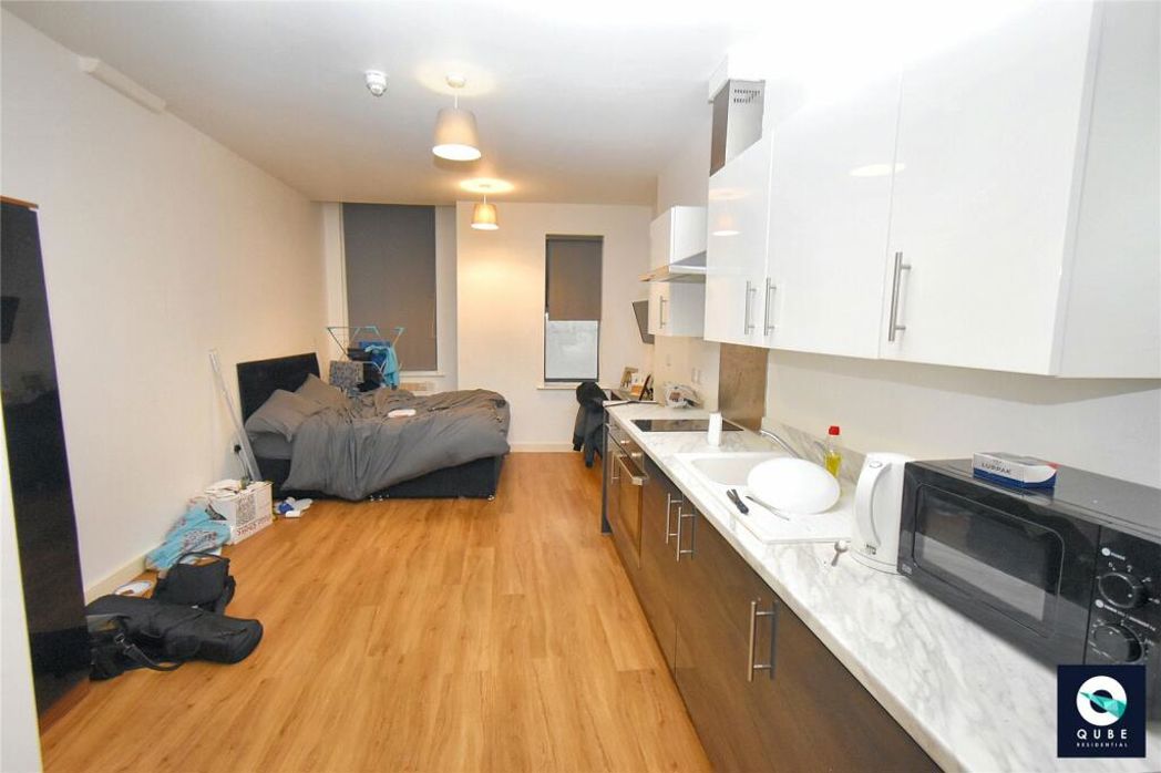 Property image 2 of 6
