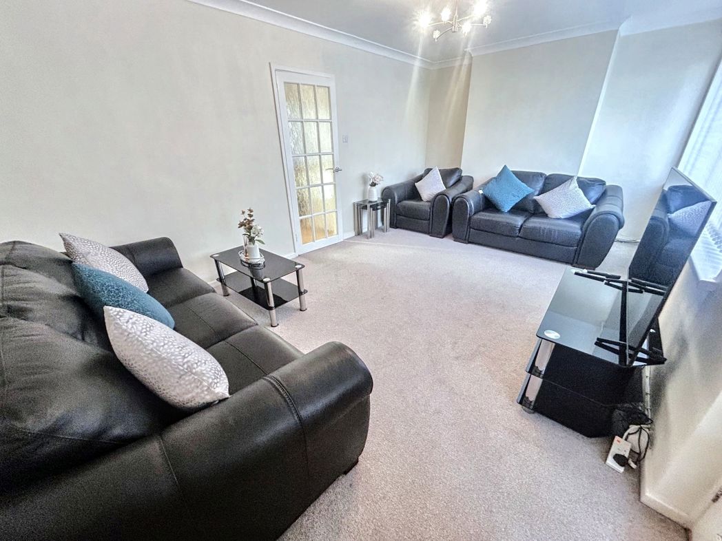 Property image 5 of 13