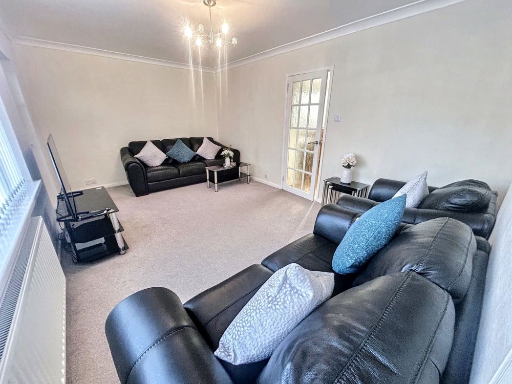 Property image 4 of 13