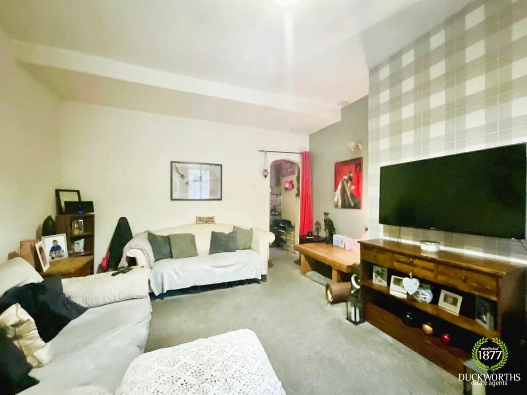 Property image 2 of 7