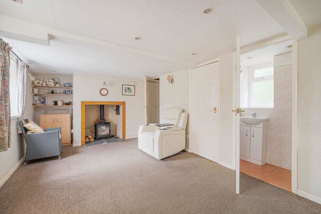 Property image 4 of 21