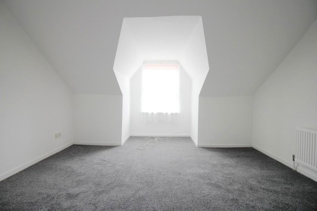 Property image 4 of 7